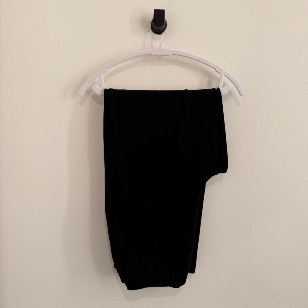 women’s sleek black ARITZIA: THE GROUP sweatpants [M]